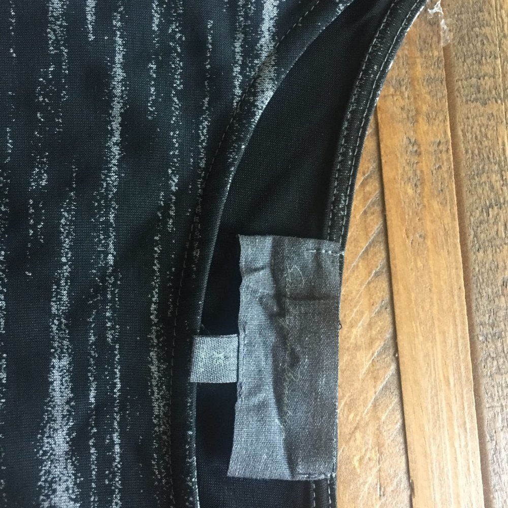 Top - Picture 3 of 5